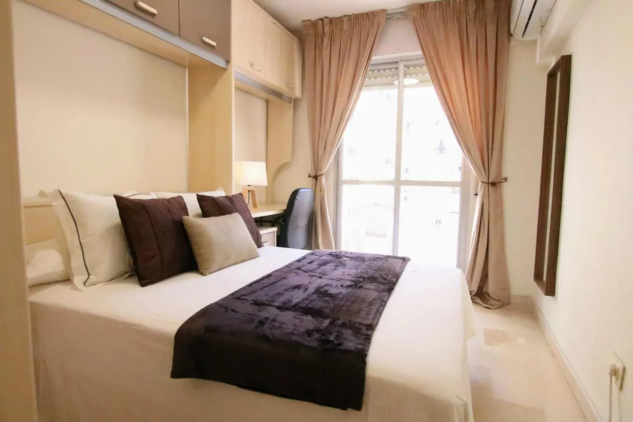 Tess Apartamento Las Camelias Fuengirola